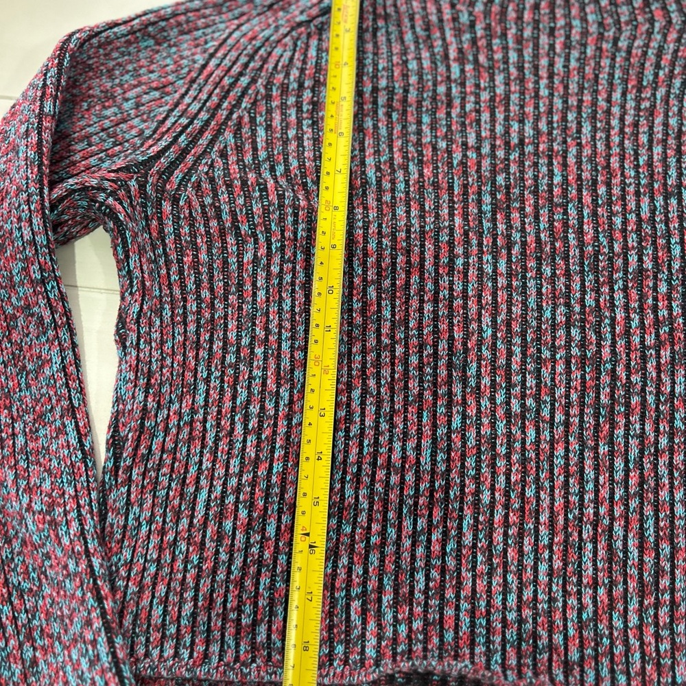 lululemon athletica Heathered Pink & Blue Ribbed Turtleneck Sweater - Picture 2 of 7